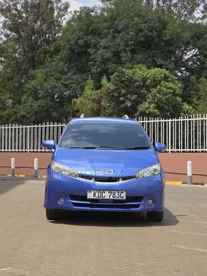 Toyota Wish 2014 Bluu