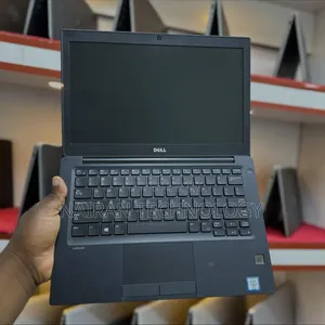 Dell Latitude 7280 Laptop: Intel Core i5, 8GB RAM, 256GB SSD