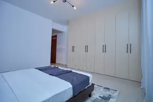 Duplex ya Vyumba 4 vya Kulala yenye Samani Hurlingham - Kupangishwa