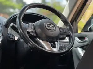 Mazda CX-5 2015 Nyeusi