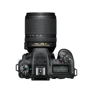 Nikon DSLR Camera Kit with 18-140mm VR Lens