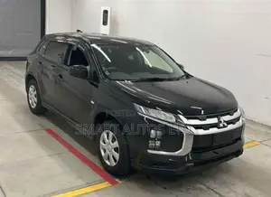 Mitsubishi RVR 2020 Nyeusi
