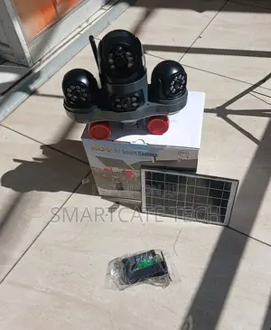 Kamera ya CCTV Isiyo na Waya ya V380 Pro yenye Lensi Tatu na Paneli ya Jua