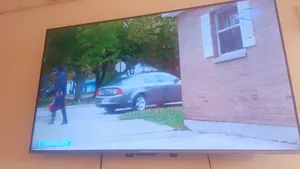 Skyworth 50" Smart TV