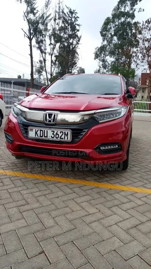 Honda Vezel 2019 Nyekundu
