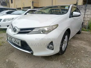 Toyota Auris 2015 White