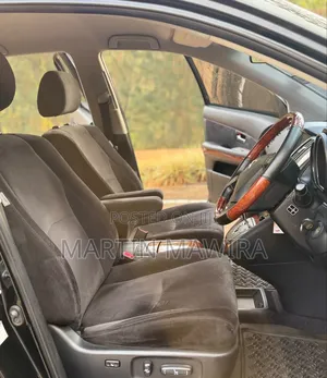 Toyota Harrier 240G 2012 Nyeusi