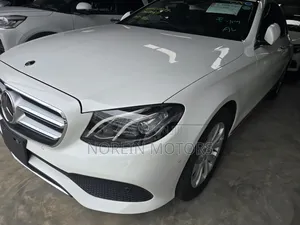Mercedes-Benz C200 2019 Nyeupe