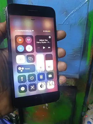 Apple iPhone 7 Plus 32GB Nyeusi