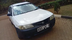 Nissan Advan 2005 Nyeupe