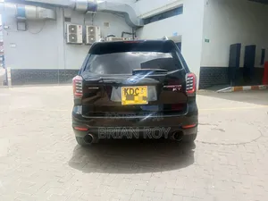 Subaru Forester 2.5XT Premium 2013 Nyeusi