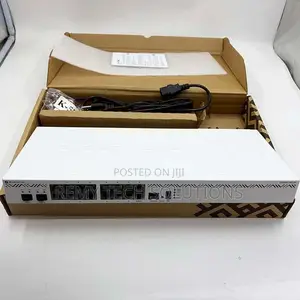 MikroTik CCR2004-16G-2S+ Router