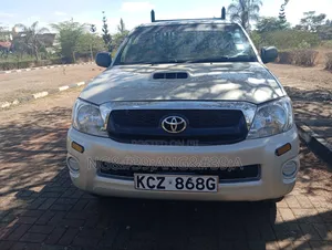 Toyota Hilux 2011 Single Cab Pickup