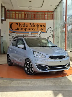 Mitsubishi Mirage 2019 Nyeupe