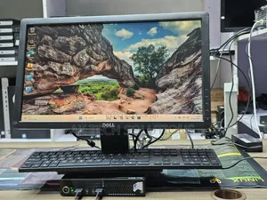 Kompyuta ya Mezani Lenovo ThinkCentre M93p - Core i3, 4GB RAM, 128GB SSD