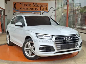 Audi Q5 2.0T Tech Premium AWD quattro 2018