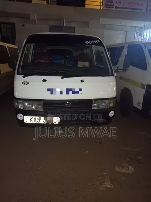 Nissan Caravan (Urvan) 2009 Diesel Manual