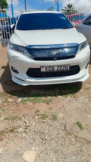 Toyota Harrier 2014 Nyeupe