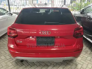 Audi Q2 1.0 TFSI FWD 2019 Red
