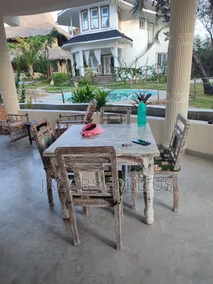 Ghorofa ya Chumba 1 yenye Samani Palm Beach Cottages, Malindi