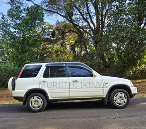 Honda CR-V 1998 White