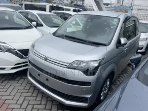 Toyota Spade 1.5 2019 Nyeupe