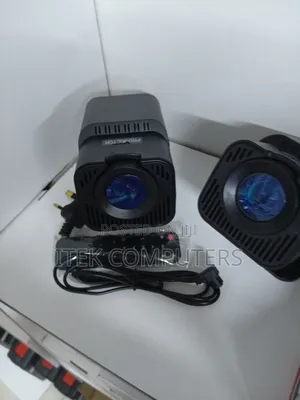 HY320 Mini Smart Android Projector