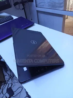 Laptop Dell Latitude 3189 4GB RAM, 128GB SSD