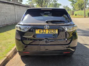Toyota Harrier 2.0 Luxury SUV 2015 Black