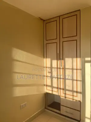 Ghorofa ya Chumba 1 yenye Samani Mirema, Roysambu - Pangishwa