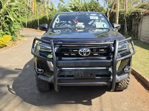 Toyota Hilux Revo Smart Cab Diesel 2.4 AWD 2021 Black