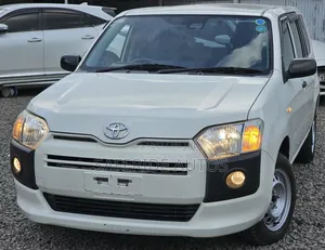 Toyota Probox 2019 Nyeupe