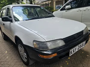 Toyota Corolla DX 1997 White