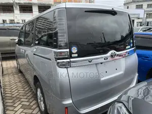 Toyota Voxy X 2WD 7-Seater 2020 Silver
