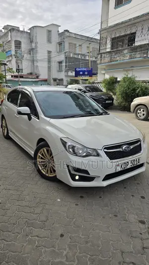 Subaru Impreza 2.0i Limited AWD Hatchback 2016 White