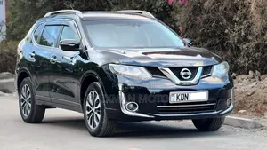 Nissan X-Trail 2.0 Petrol AWD 2016 Nyeusi