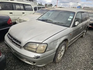 Subaru Legacy 2000 Kijivu