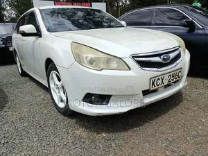 Subaru Legacy 2012 White