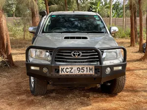 Toyota Hilux D-4D Double Cab 2013