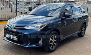 Toyota Corolla Fielder 2019 Hybrid