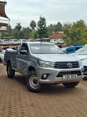 Toyota Hilux Single Cab 2021