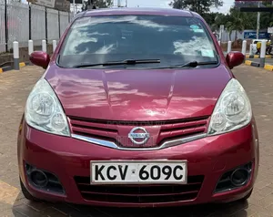Nissan Note 2012 Nyekundu