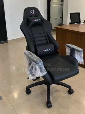 Boss Office Products Kiti Nyeusi cha Michezo