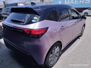 Nissan Note E13 2020 Pink