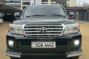 Toyota Land Cruiser V8 2012