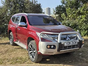 Mitsubishi Pajero Sport GLS 2017 Nyeusi