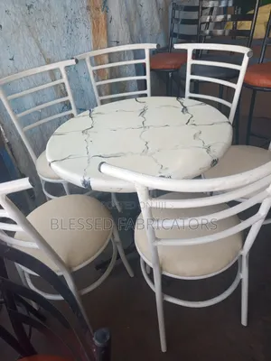 Viti vya Chakula cha Mchana Nyeupe - Vipya Kabisa