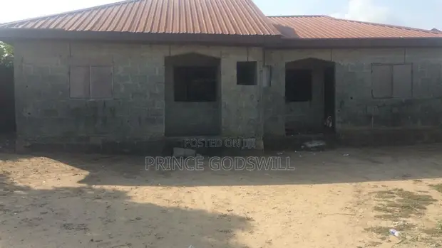 Land for Sale in Awoyaya with Uncompleted 4-Bedroom Building - 1