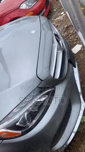 Mercedes-Benz C300 Luxury 4Matic Sedan 2016 Gray