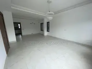 5-Bedroom Townhouse/Terrace for Rent in Life Camp